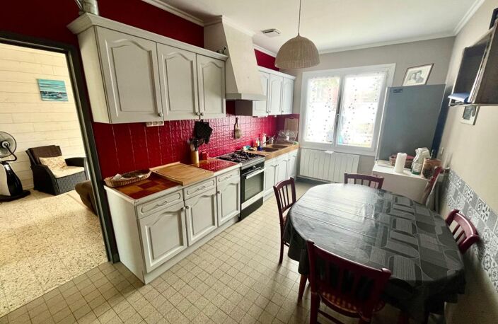 LA FAUTE SUR MER (85) PROCHE OCEAN VILLA PLAIN PIED AVEC 2 LOCATIFS SAISONNIERS INDEPENDANTS SUR 400M² — photo 5