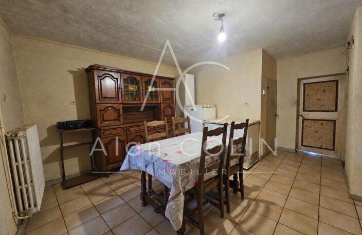 Maison avec jardin, deux chambres et combles aménageables à Knutange — photo 2