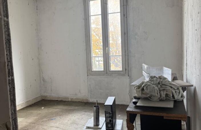 Immeuble à vendre MONTREUIL (93) — photo 3