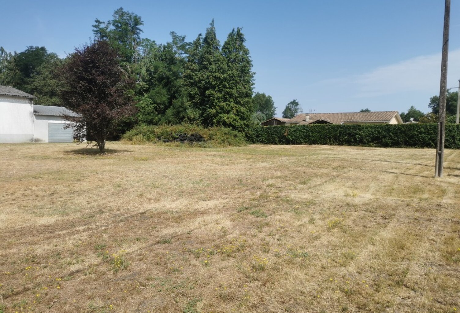 Terrain à bâtir à Saint-Symphorien (33113) — photo 1