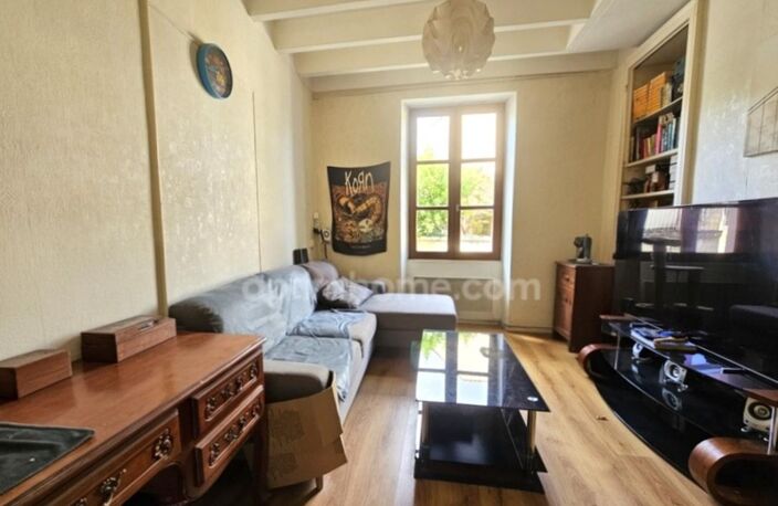 Exclusivité – Maison de ville 80 m² avec garage Indépendant avec terrain et accès à la Touvre : Idéal premier achat ou investissement à fort potentiel ! MAGNAC SUR TOUVRE (16) — photo 2