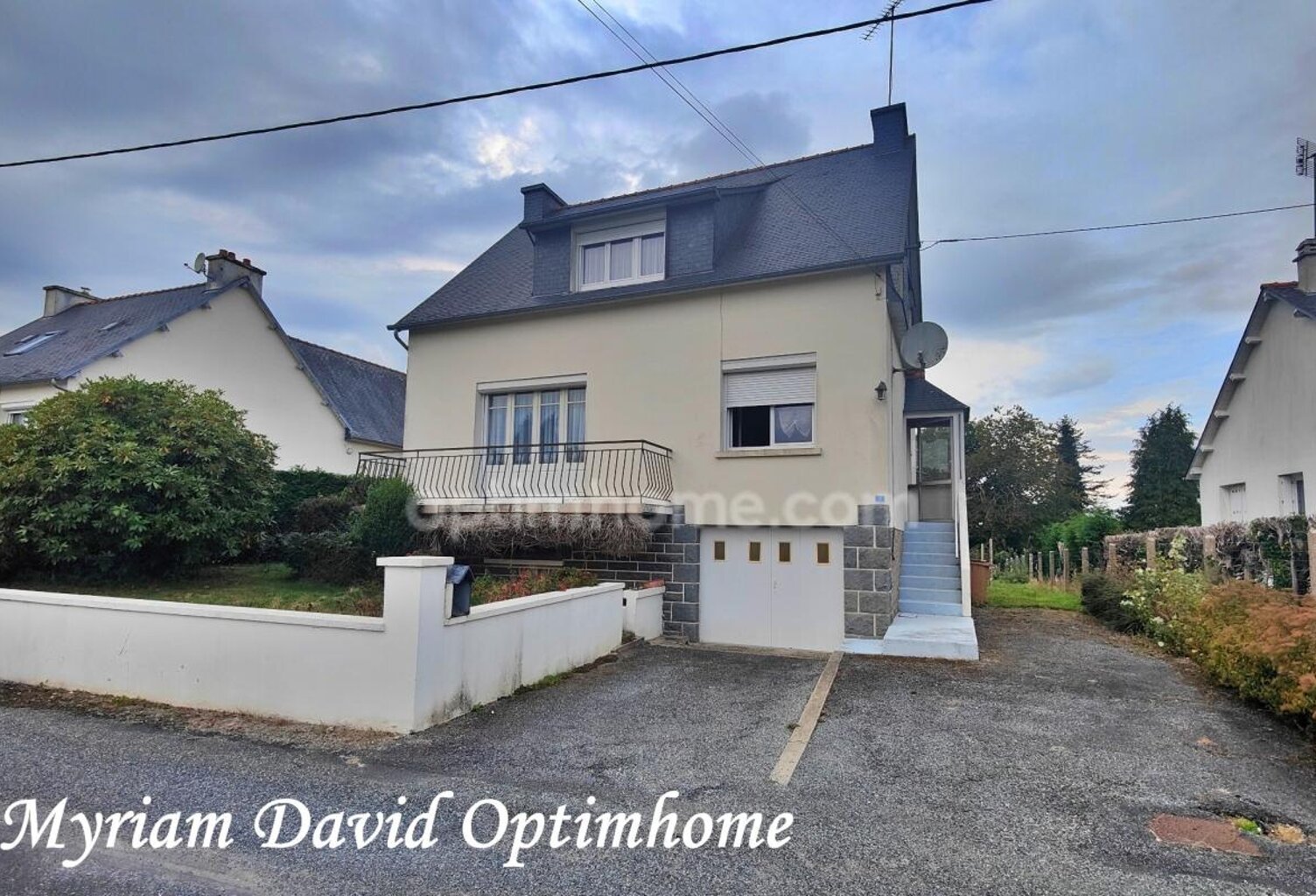 Maison 94 m² avec potentiel 130 m² - Jardin - Rostrenen — photo 1