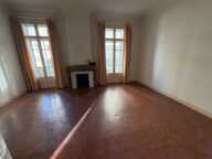Immeuble de caractère, 3 apart, 1 local Ccial, garage 100 m2. — photo 3