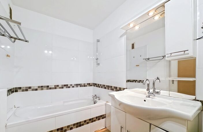 LINGOLSHEIM : Appartement de 3 pièces 67.71m² avec garage, balco — photo 2