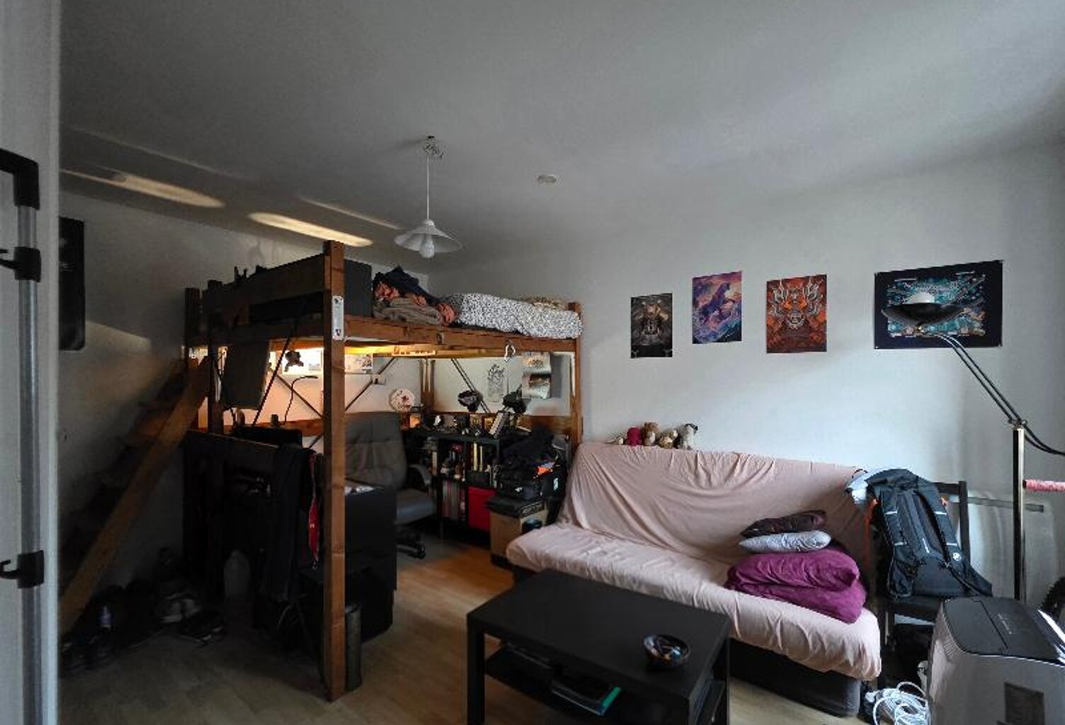 T1 — photo 1