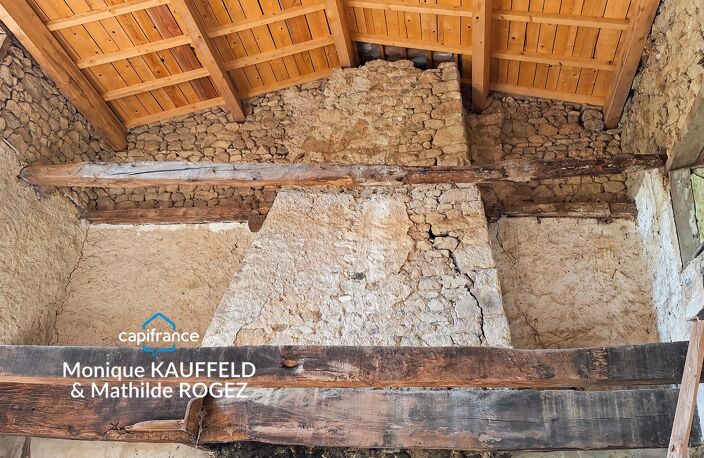 Maison à rénover OLLIERGUES (63) — photo 4