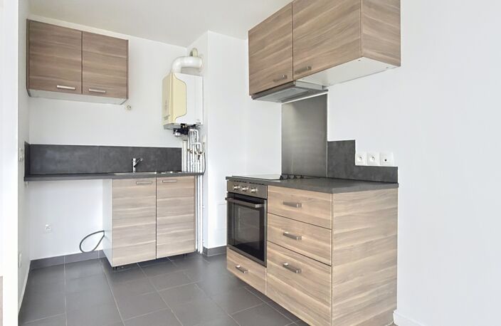 Appartement centre ville de Limay — photo 4