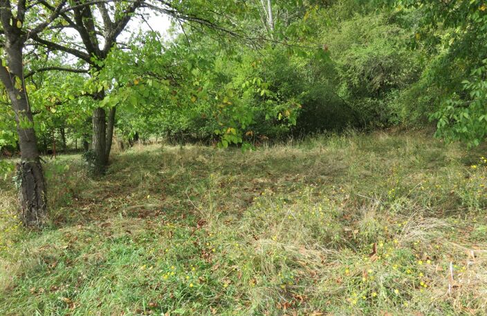 Terrain de 1150 m² à vendre  AMBERIEU EN BUGEY (01) (Quartier Vareille-Saint Germain) — photo 4