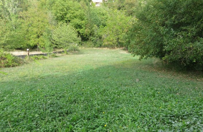 Terrain de 1150 m² à vendre  AMBERIEU EN BUGEY (01) (Quartier Vareille-Saint Germain) — photo 5