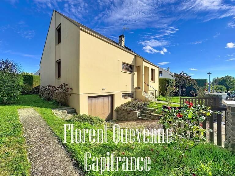 Maison familiale de 5 chambres avec sous-sol complet et jardin clos – Saint-Germain-la-Blanche-Herbe — photo 1
