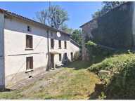 Grande maison familiale avec dépendances et terrain VISCOMTAT (63) — photo 2