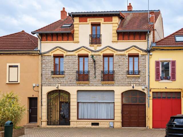 Exclusivité - Maison à vendre 6 pièces DIGOIN (71), centre-ville - garage double — photo du bien