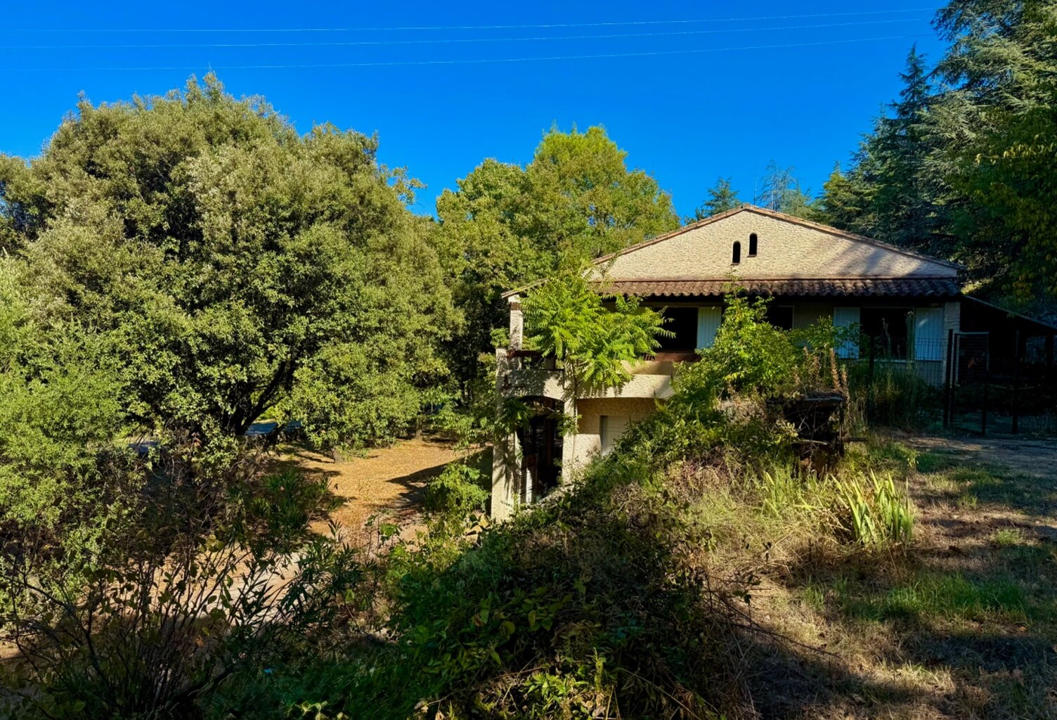 Maison à vendre 3 pièces GENERARGUES terrain de 6304m2 (30) — photo 1