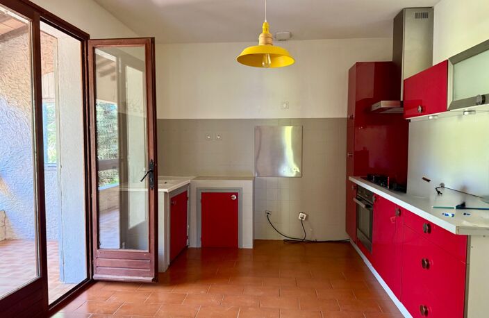 Maison à vendre 3 pièces GENERARGUES terrain de 6304m2 (30) — photo 4