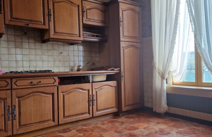 Maison de 56 m² avec potentiel et grand terrain à fort potentiel – Proche commodités et RN12 — photo 3