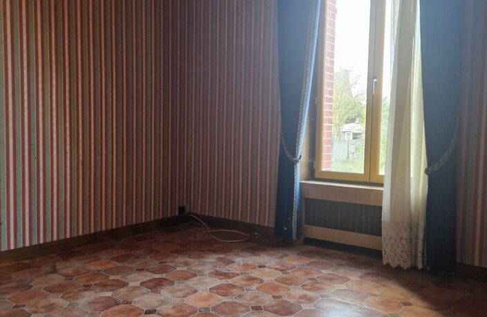 Maison de 56 m² avec potentiel et grand terrain à fort potentiel – Proche commodités et RN12 — photo 5