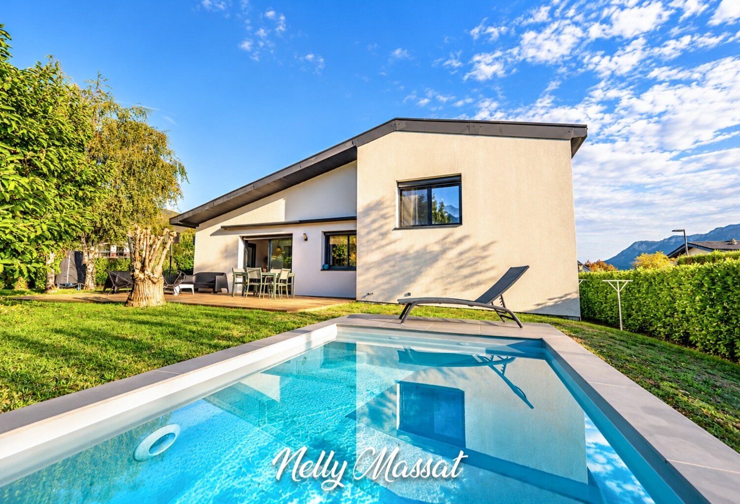 Maison à vendre 5 pièces LA MOTTE SERVOLEX (73) - Maison familiale rénovée avec piscine proche école — photo 1