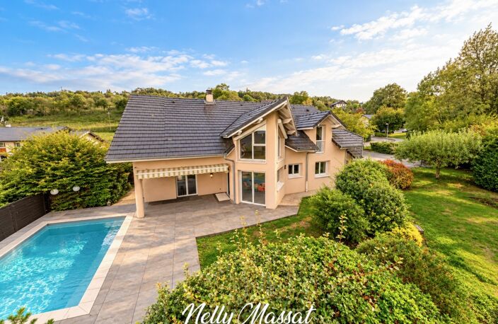 Maison à vendre 8 pièces SAINT ALBAN LEYSSE (73) - SPACIEUSE VILLA FAMILIALE AVEC PISCINE — photo 4