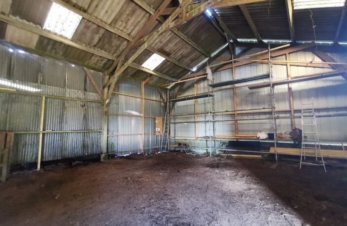LOCAL D’ACTIVITÉ / STOCKAGE – 100 À 198,50 m² — photo 3
