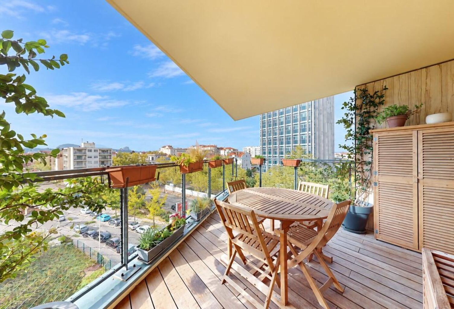 GRANGE BLANCHE – T4 avec terrasse vue Fourvière — photo 1