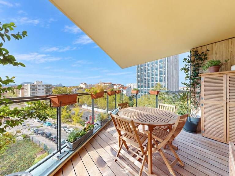 GRANGE BLANCHE – T4 avec terrasse vue Fourvière — photo 1