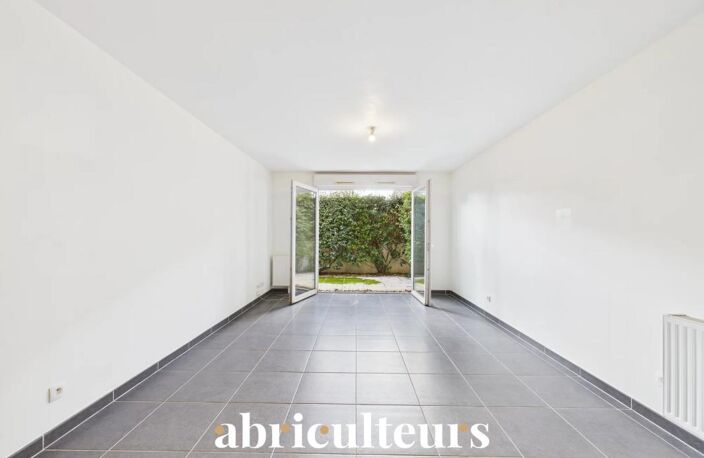 Appartement 2 chambres - DPE C - Immeuble de 2011 - 2 chambres -terrasse de 13,75m2  - 1 parking - Espace vélo - 26 rue des grenouilles - Nantes — photo 4