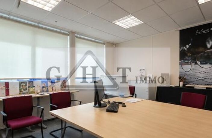 Local d'activité à vendre en exclusivité de 1 450 m² à DOMONT — photo 2