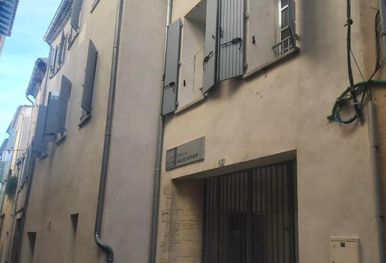 T3 - CARPENTRAS - HALLES ARCHIER — photo 1