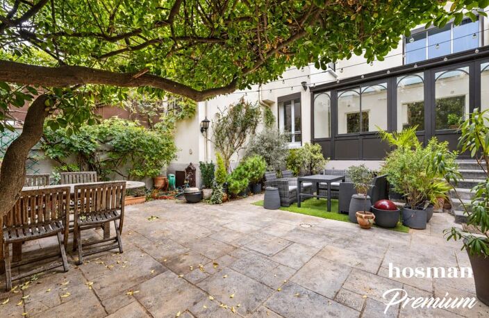 Maison 7/8 pièces à Courbevoie - Quartier Bécon Jardin de 70 m² - Rue Camille Saint-Saëns — photo 2