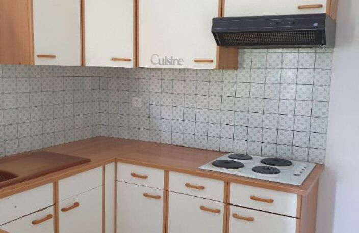 Appartement Oraison 2 pièce(s) 50 m2 — photo 3
