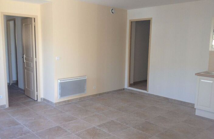 Appartement Oraison 3 pièce(s) 70 m2 — photo 2