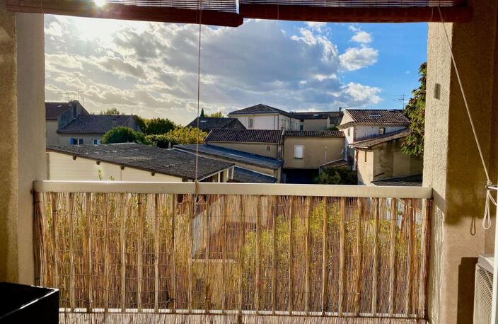 Appartement T2 + Terrasse — photo 2