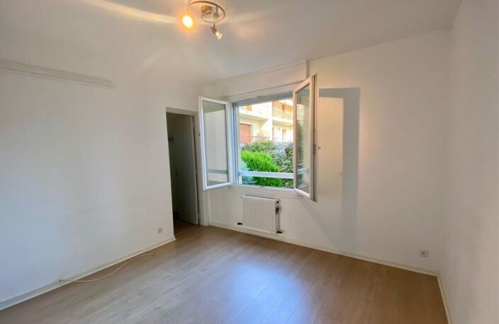 Appartement T2 + Terrasse — photo 5