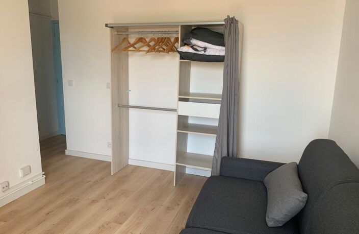 Sète Studio Meublé à Louer à L'année — photo 2
