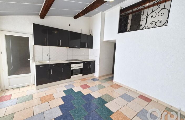VIAS - Appartement À Louer — photo 3