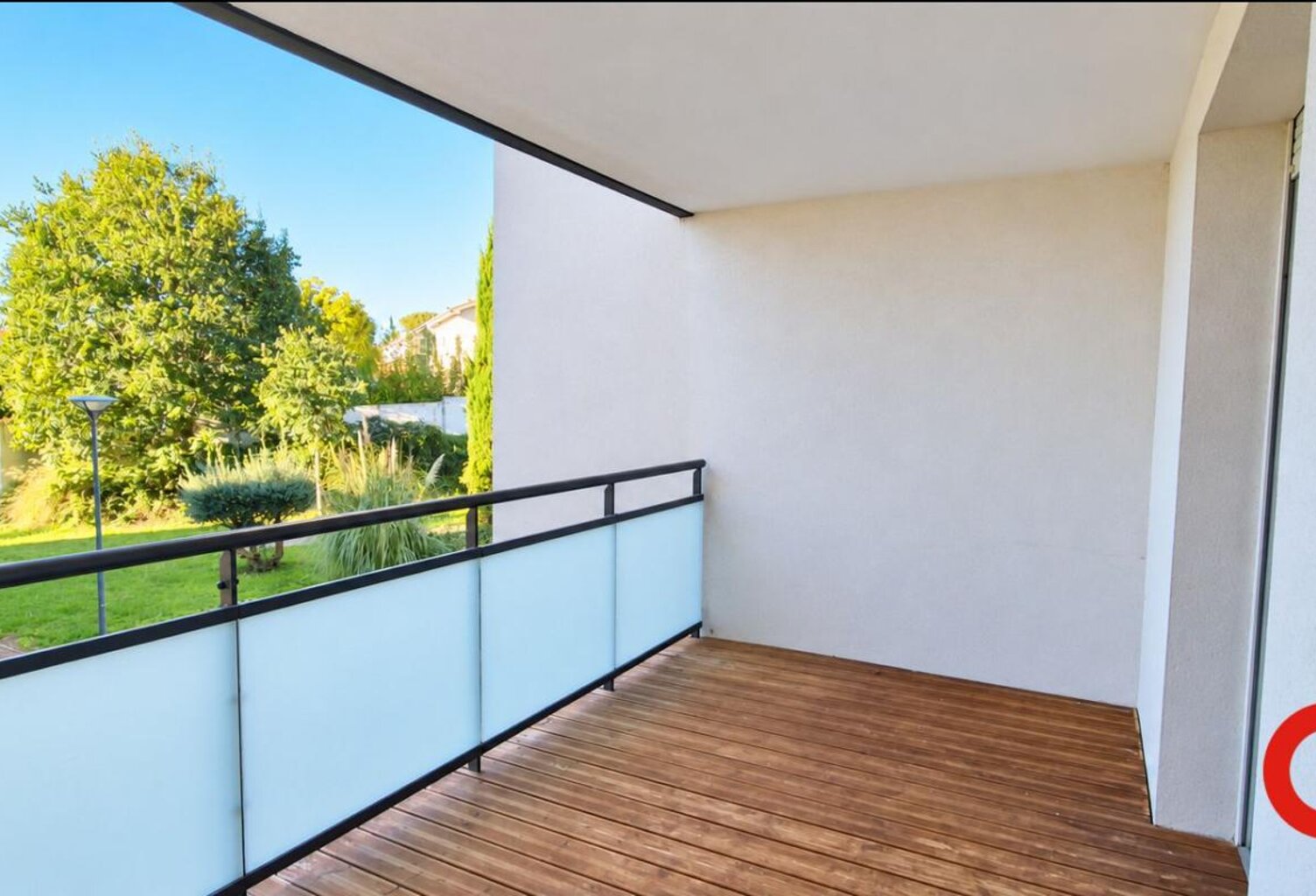 BEZIERS - Location appartement Béziers 3 pièce(s) 60.93 m2 avec terrasse — photo 1