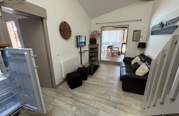 Appartement À Vendre — photo 2