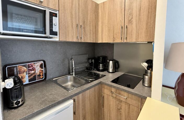 À vendre – Studio meublé au cœur du domaine thermal de Borda à Dax — photo 3