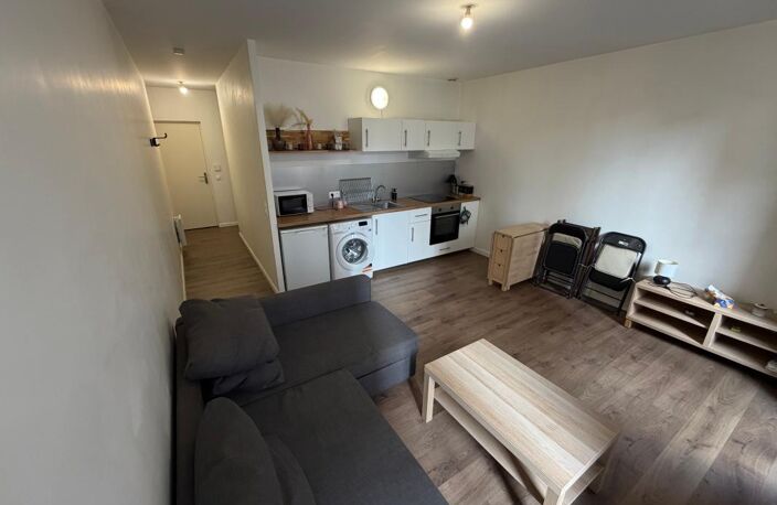 À LOUER -TOULON OUEST -  APPARTEMENT T2 MEUBLÉ — photo 3