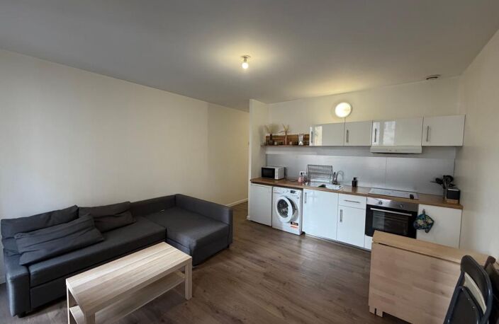 À LOUER -TOULON OUEST -  APPARTEMENT T2 MEUBLÉ — photo 4