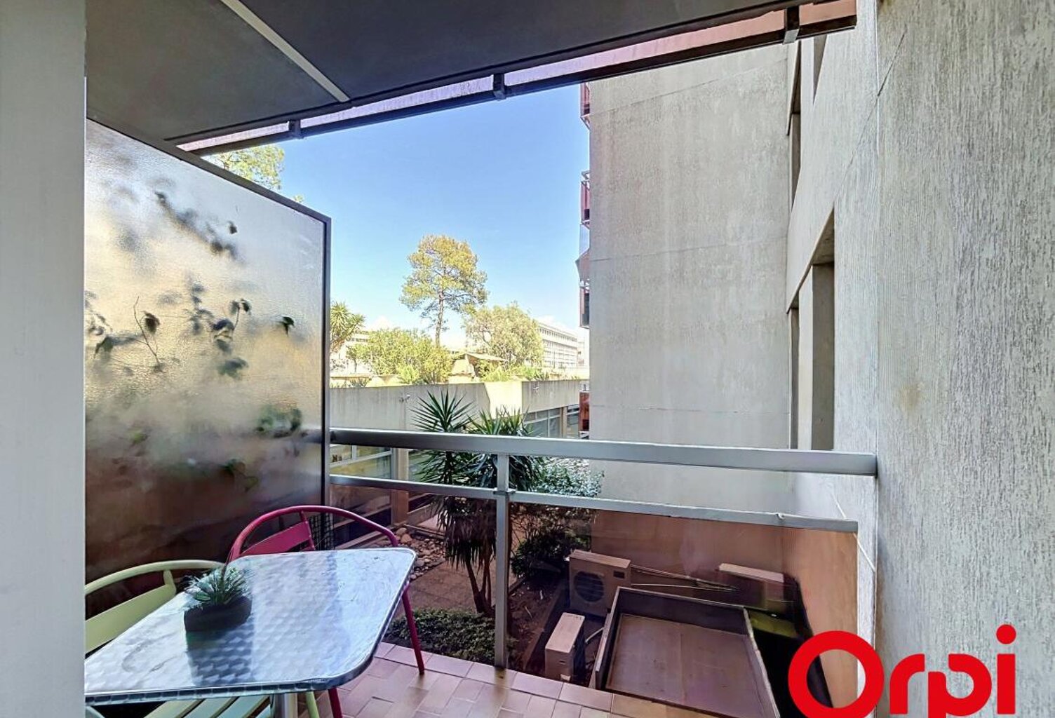MARSEILLE 8ᵉ – STUDIO AVEC TERRASSE – IDÉAL INVESTISSEMENT LOCATIF — photo 1