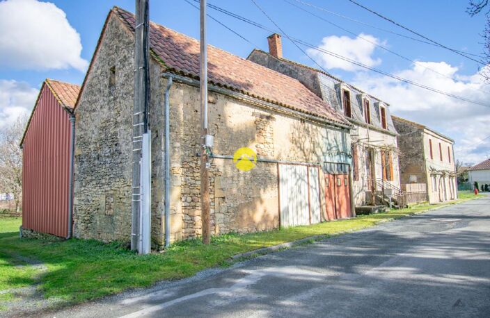 Maison à rénover avec hangar — photo 2