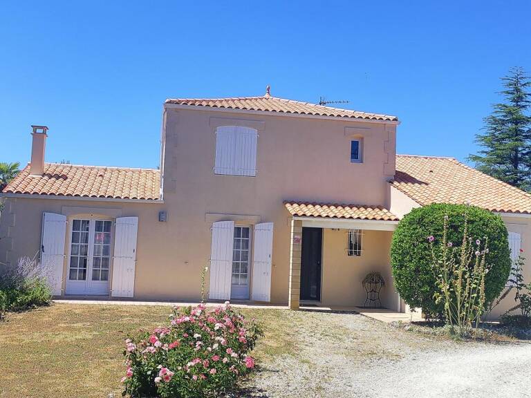 Proche de Saintes, maison familiale — photo 1