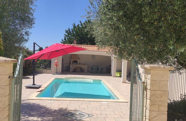 Proche de Saintes, maison familiale — photo 2