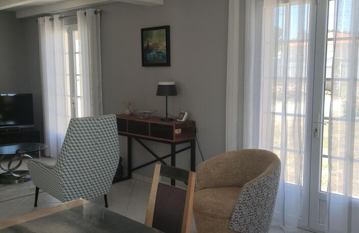Proche de Saintes, maison familiale — photo 5