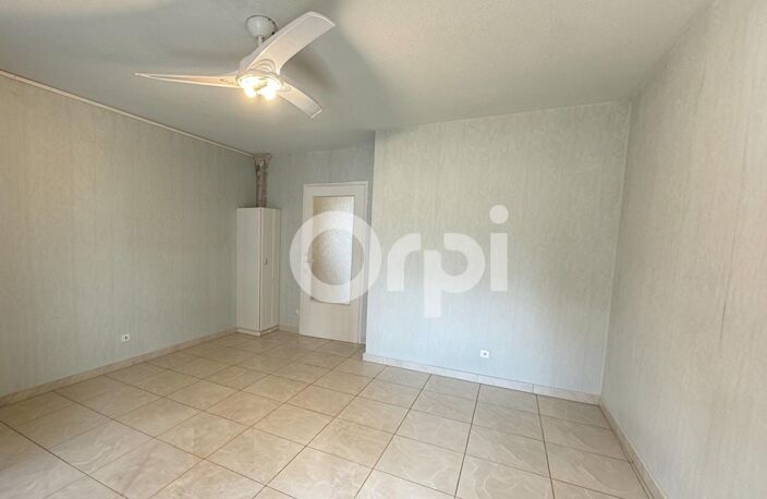 Appartement À Vendre — photo 3