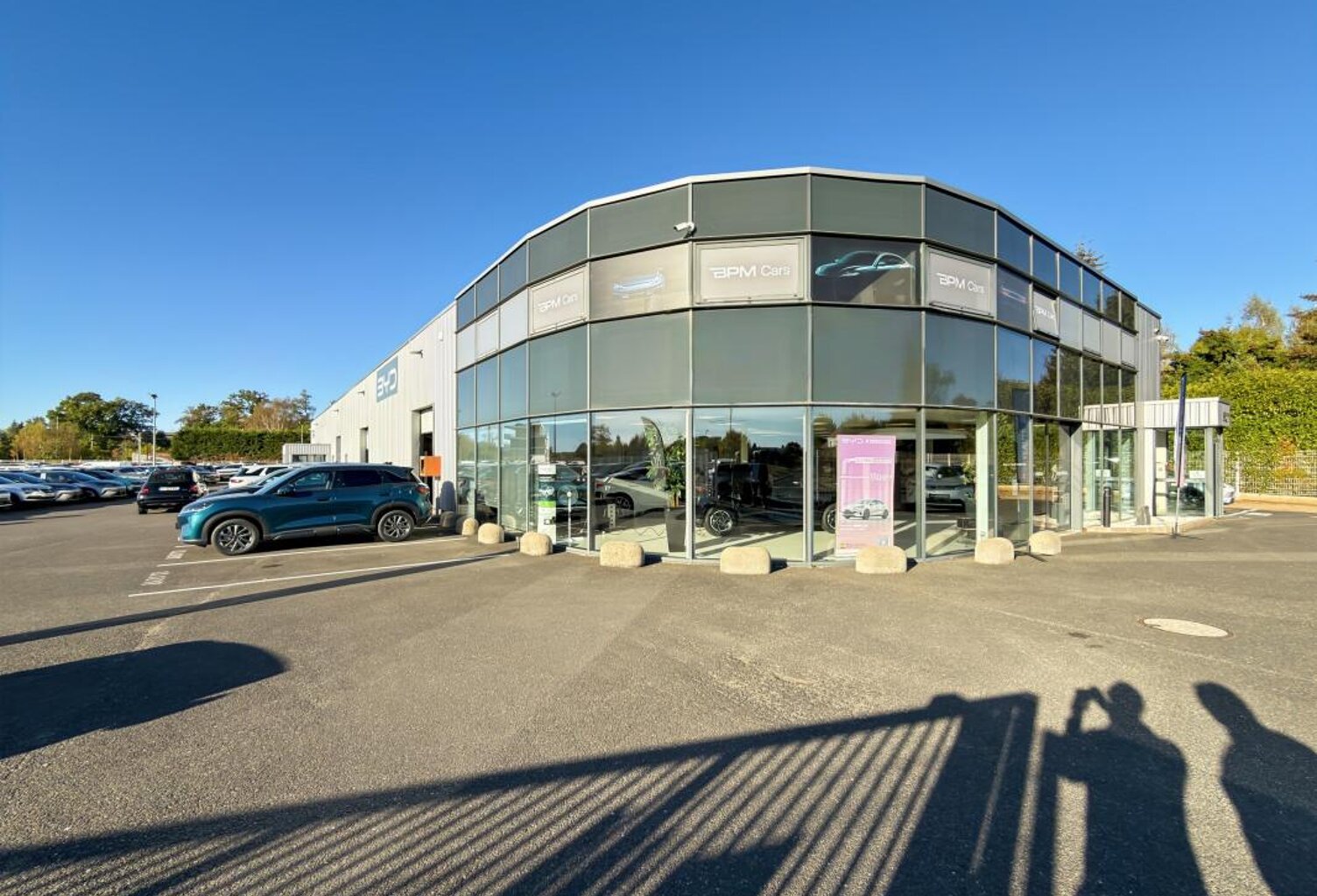 🏬 BÂTIMENT COMMERCIAL & D'ACTIVITÉ 1 620 m² + 100 PARKINGS — ORLÉANS SUD 🚚 — photo 1
