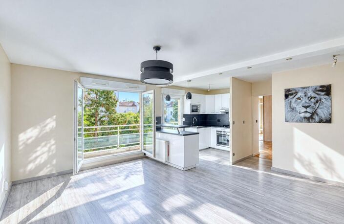 EXCLUSIVITE - Rhône - Lyon 8ème - Appartement 2 pièces, 48m2 + balcon, 14m2 — photo 3