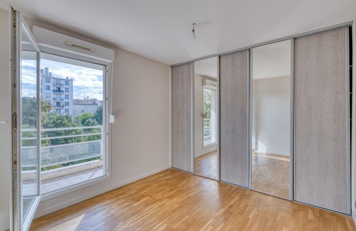 EXCLUSIVITE - Rhône - Lyon 8ème - Appartement 2 pièces, 48m2 + balcon, 14m2 — photo 5