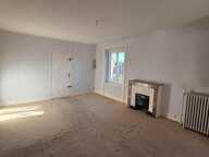 SAINT GENEST MALIFAUX 42660- RARE SUR LE SECTEUR - COEUR DE VILLAGE appartement 74m² 2 chambres au 1er étage — photo 3